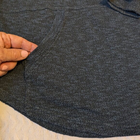 Prana Frieda Pullover with Cowl Neck and Kangaroo Pocket Size Large - Picture 7 of 9